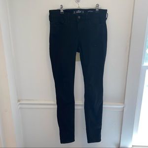 4 for $20 Hollister black skinny jeans 3R